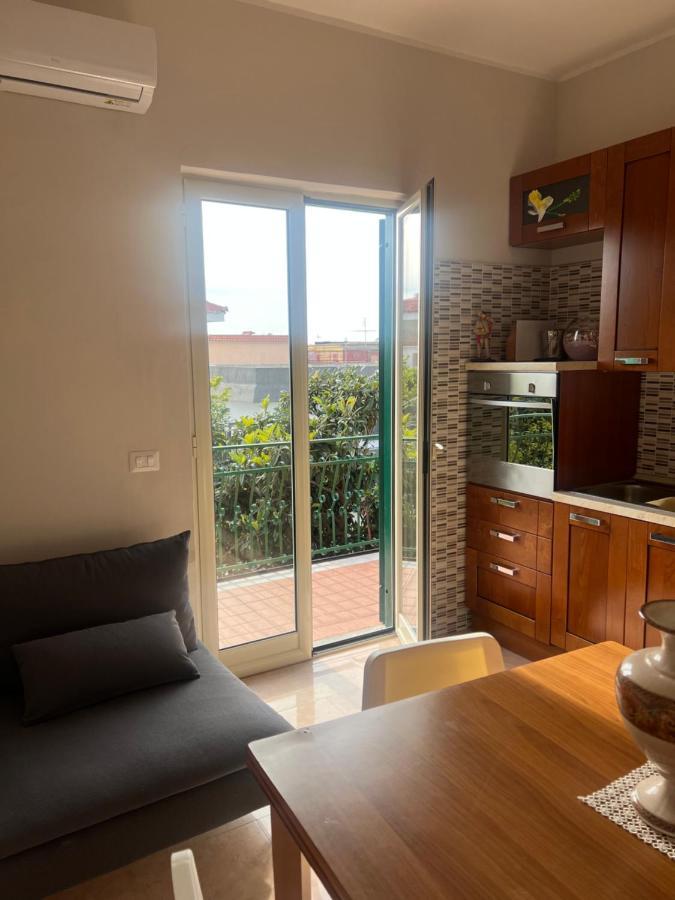 Esther Guest House Castel Volturno Exterior photo
